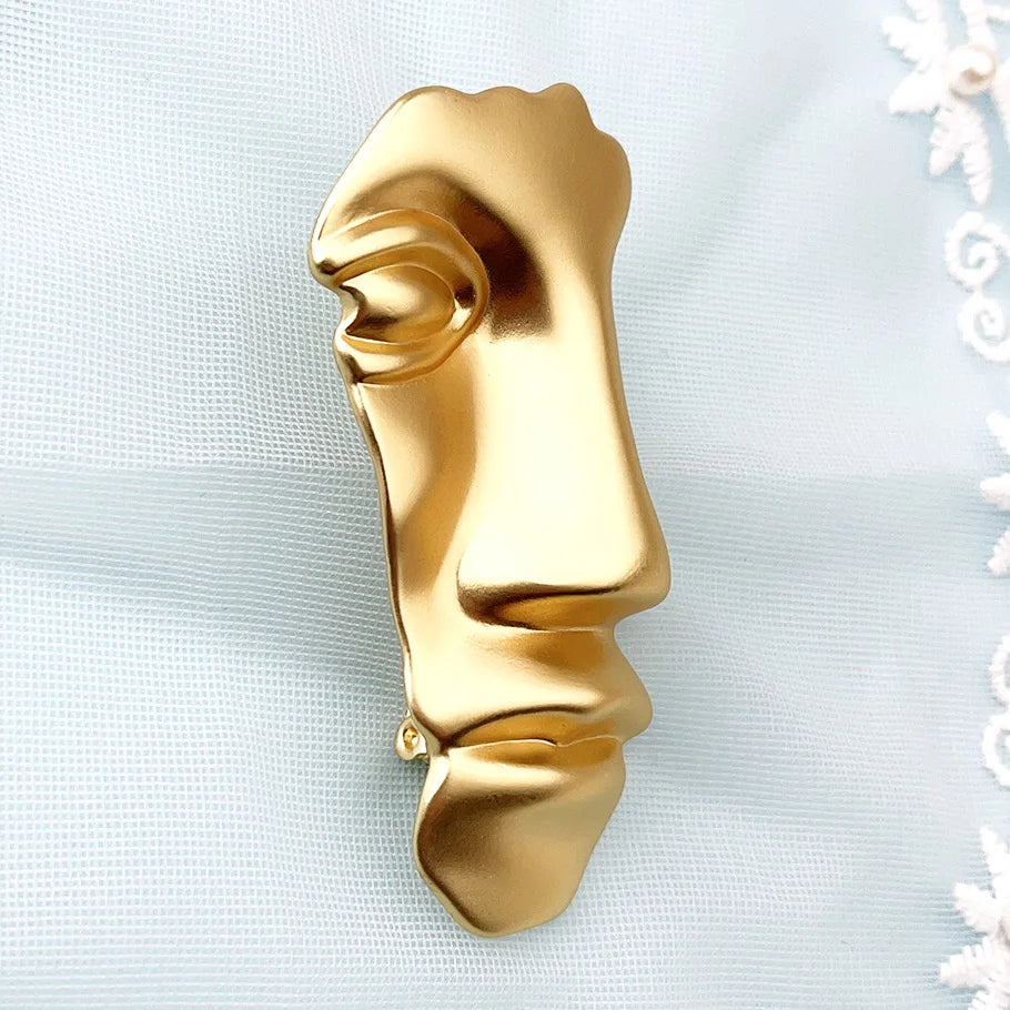Half Face Statement Brooch – Artful Expression for Every Day