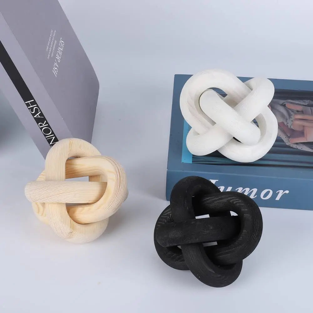 Wooden Decorative Chain Knot – Natural Calm for Your Space