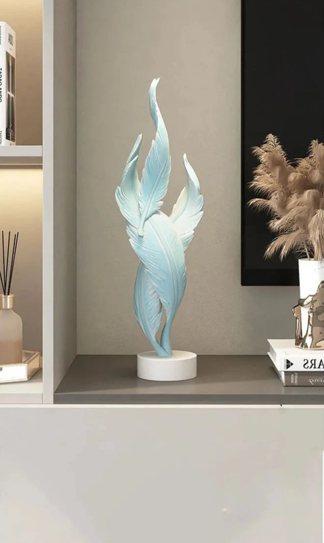 Modern Feather Resin Sculpture – Elegant Accent for Your Space