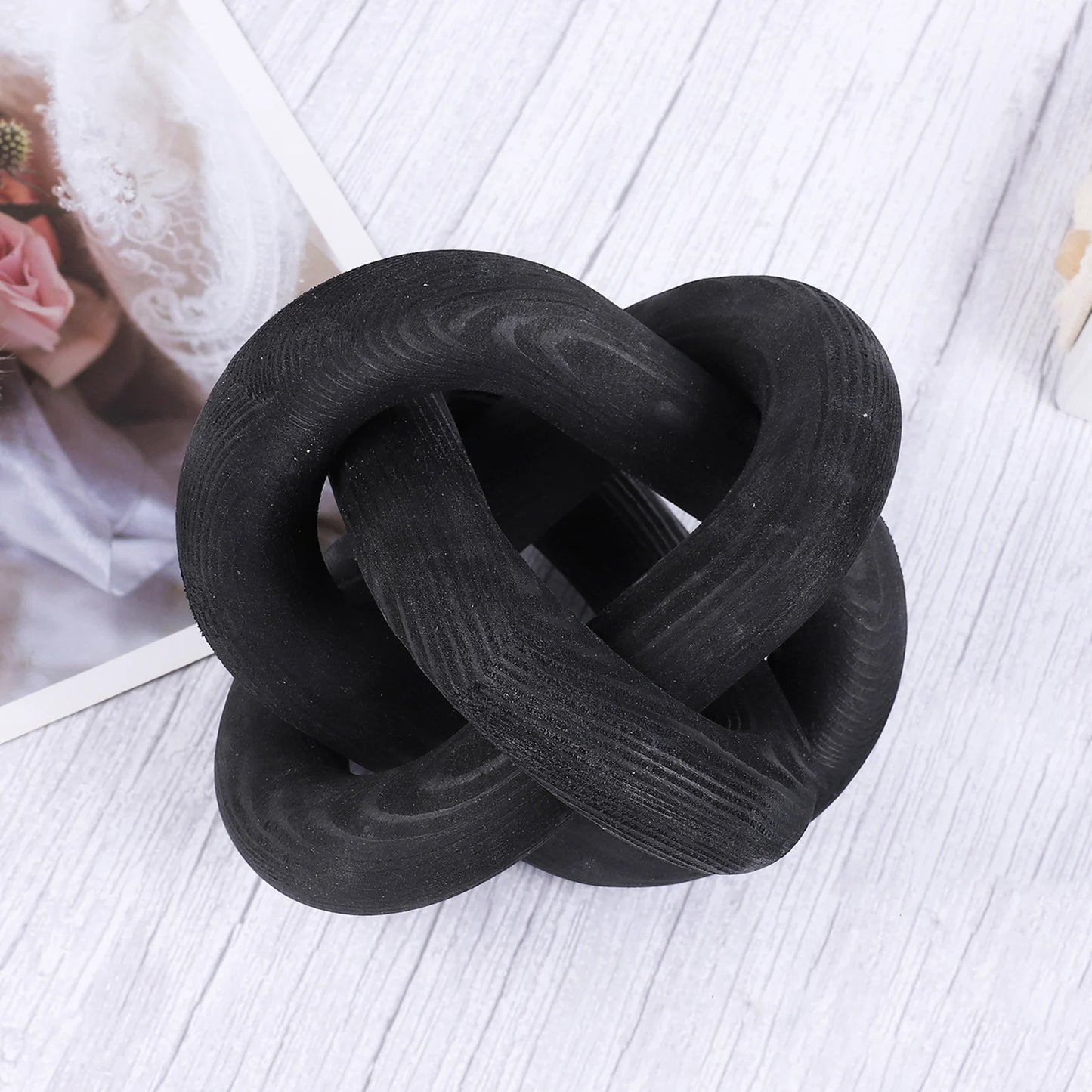 Wooden Decorative Chain Knot – Natural Calm for Your Space