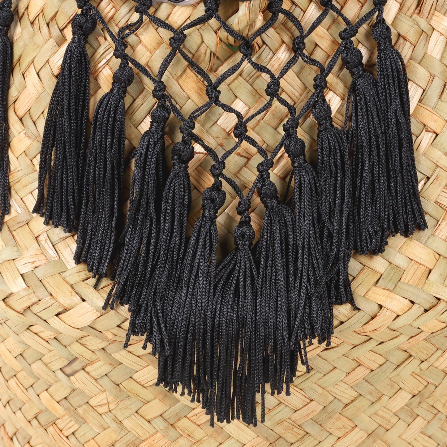 Handwoven Seagrass Basket — Natural Beauty & Effortless Storage