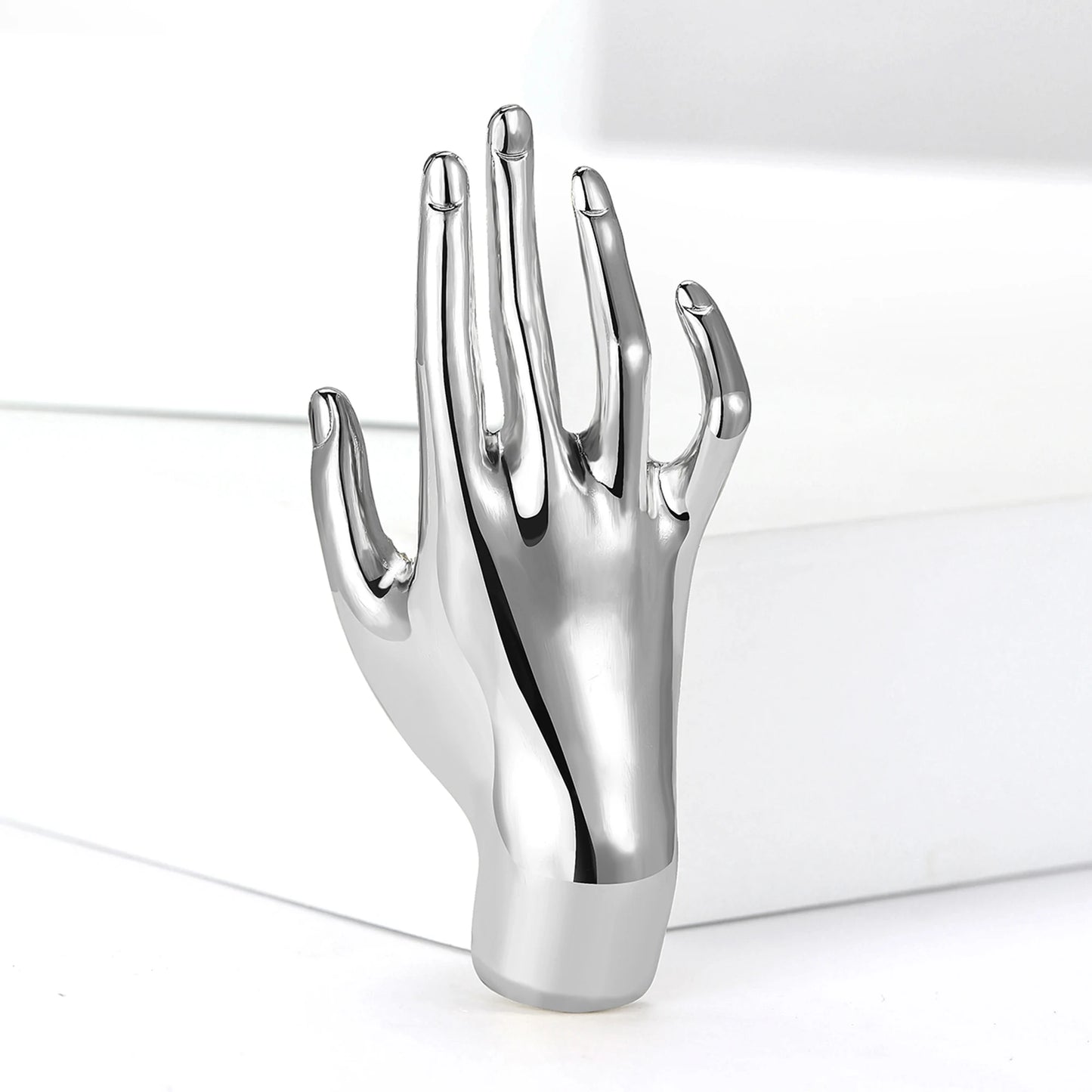 Glossy Hand Brooch – Expressive Detail for Any Look